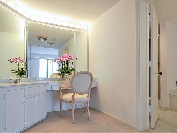 4th image of 150 Bradley Pl APT 202