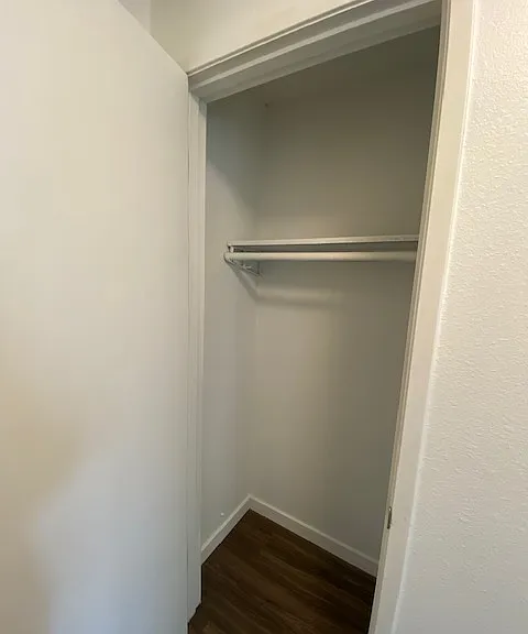 Apt 31 Floorplan Entry Closet