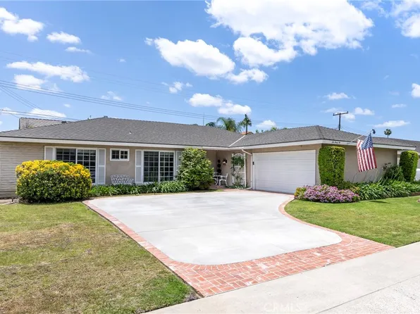 232 Somerset Dr, Placentia, CA 92870