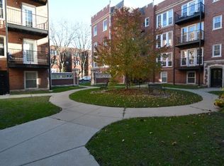 7728 N Ashland Ave #D1, Chicago, IL 60626