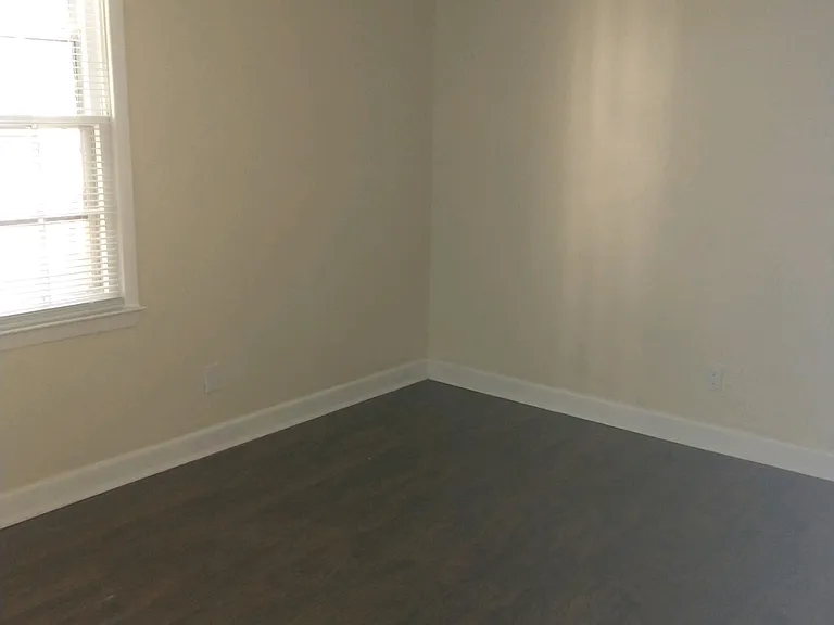 2998 Carriage Dr — Photo 11
