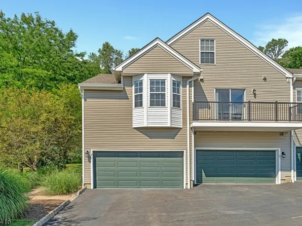 8 Artillery Park Rd, Bedminster Twp., NJ 07921