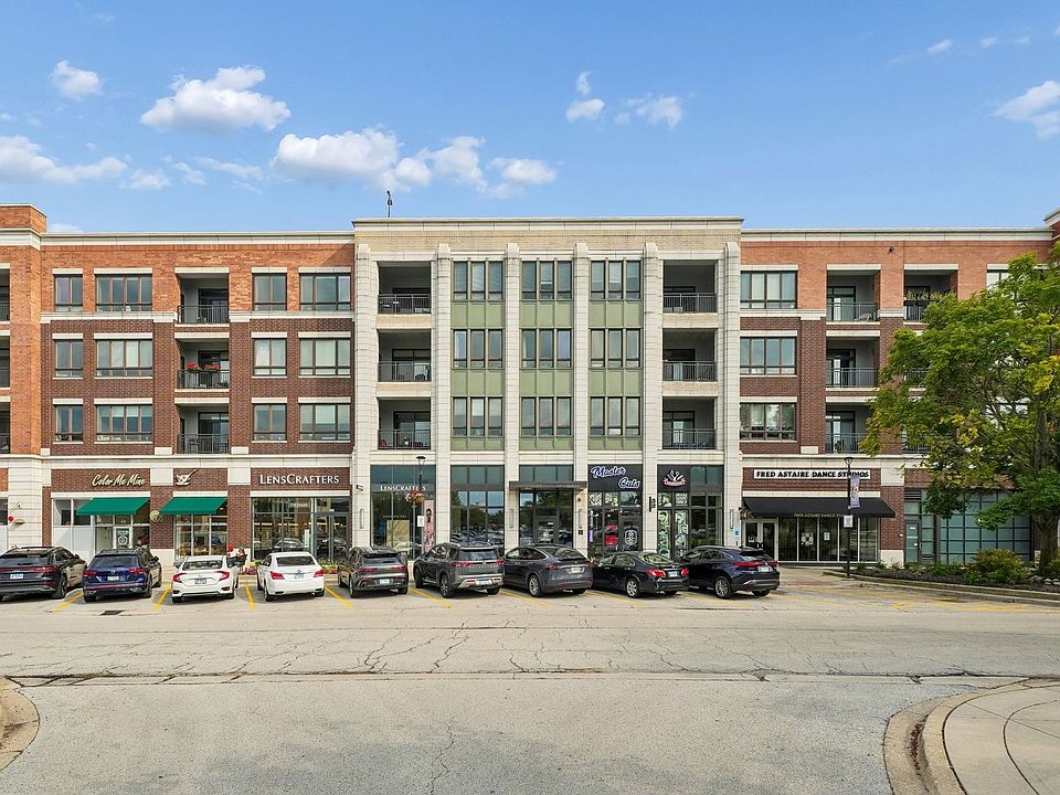 1st image of 450 Village Center Dr #302