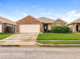 1037 Imperial St, Portland, TX 78374