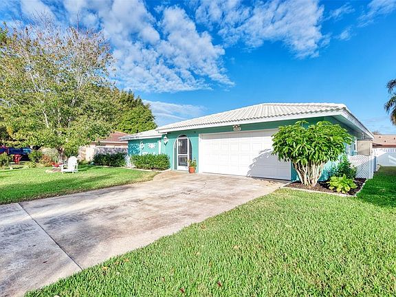 3rd image of 2973 Captiva Dr