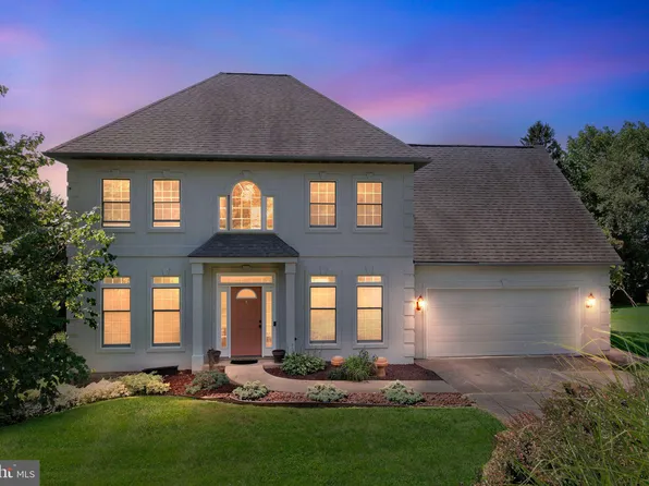 1012 Woodridge Rd, Red Lion, PA 17356