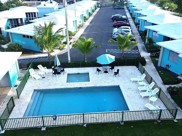 9 Sea Bch #9 — Photo 31