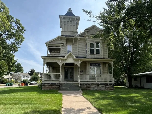 1501 State St, Eau Claire, WI