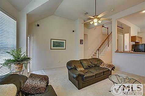 5th image of 4016 Dawn Dr
