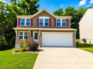 80 Wooded Ridge Dr, Amelia, OH 45102