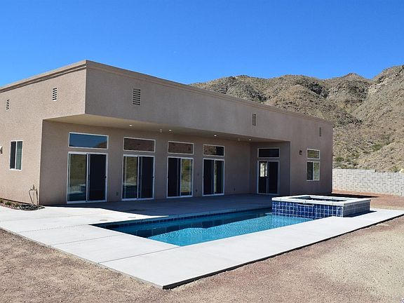 2nd image of 67874 Valley Vista Dr