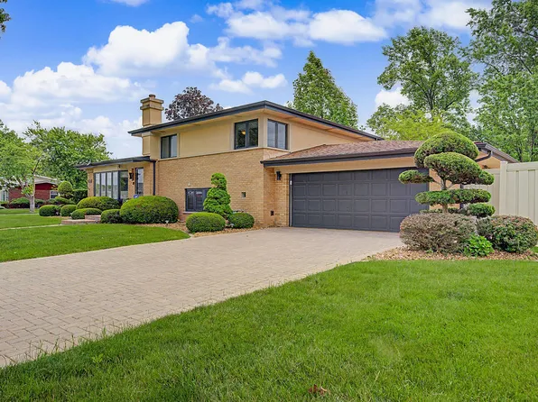 222 S Mayfair Pl, Chicago Heights, IL 60411