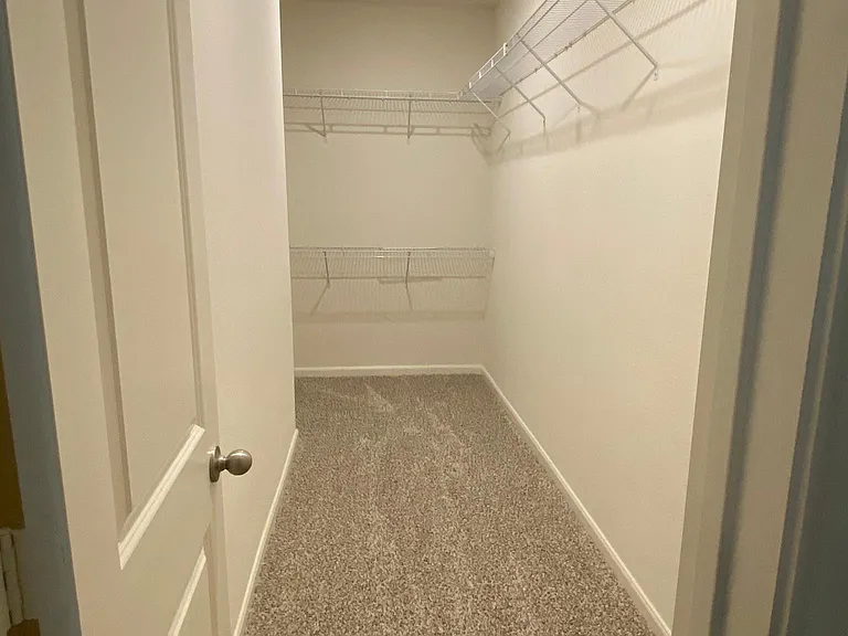 2212 Dahlia Way — Photo 6