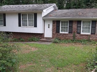 1982 Bethsaida Rd, Riverdale, GA 30296