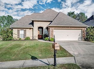208 Bellamy Ct, Flowood, MS 39232