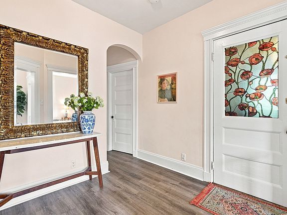 5th image of 111 Locust St #2