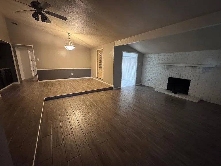 15602 Camino Del Sol Dr — Photo 6