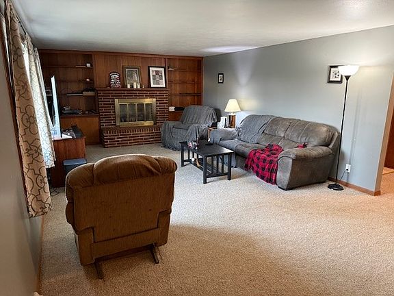 4th image of 307 W Crawford Ave