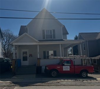 384 Meek St, Sharon, PA, 16146