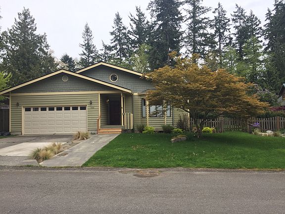 2nd image of 1000 Nakata Ave NW