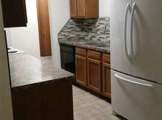 408 Manner Park Ave, Edmond, OK 73034