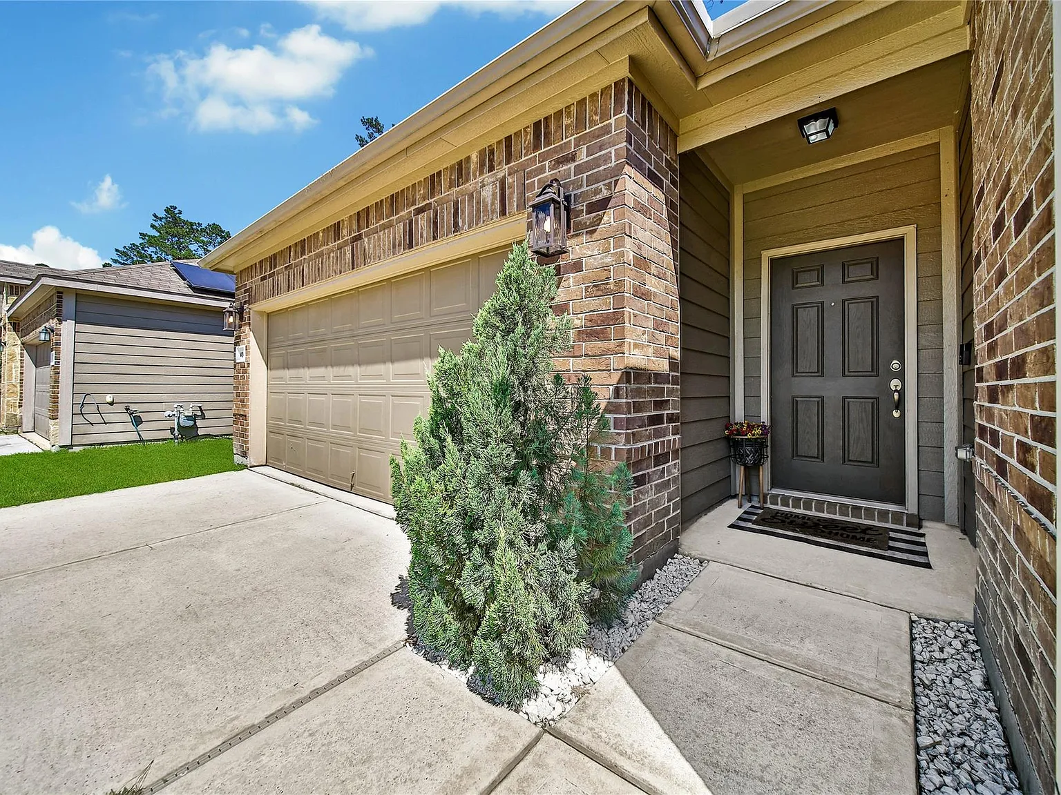 3 bed, 2.0 bath, 1415 sqft, $1,850 — Photo 4