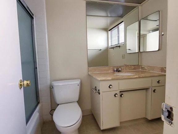 5th image of 1115 Cordova St APT 110