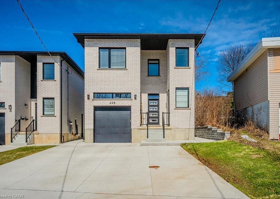 1st image of 498 Karn St