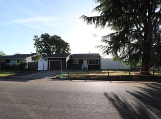 151 Columbia Loop Rd, Roseburg, OR 97471