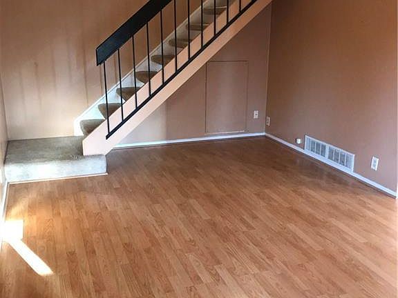 5th image of 1651 Mentor Ave APT 3006