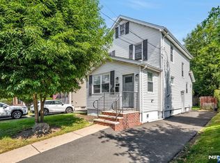 11 Holland Ave, Demarest, NJ 07627