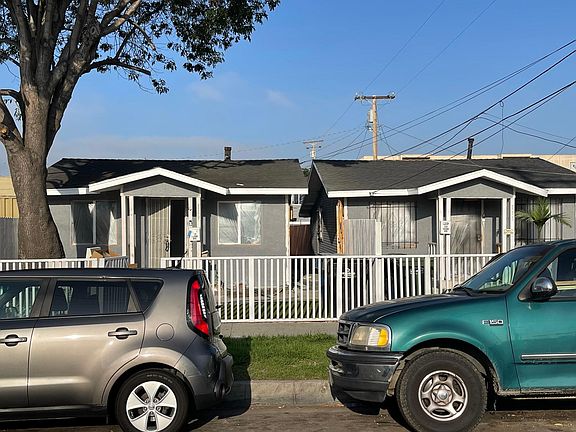 2nd image of 119 S Cedar Ave #119
