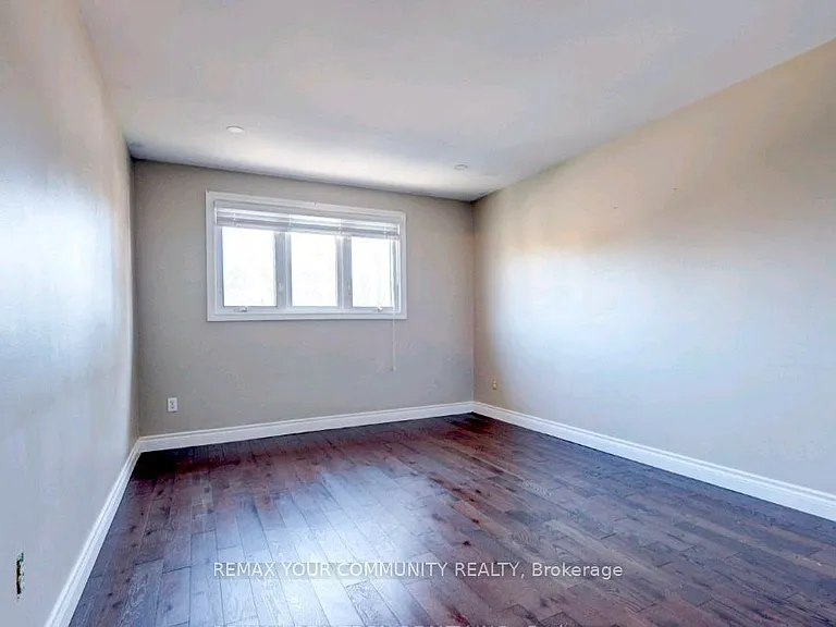 372 Dixon Blvd — Photo 9