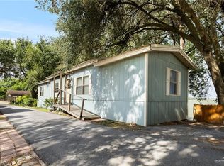 8406 Lago Vista Dr, Edcouch, TX 78538