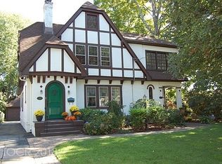 103 N Walnut St, Ridgewood, NJ 07450