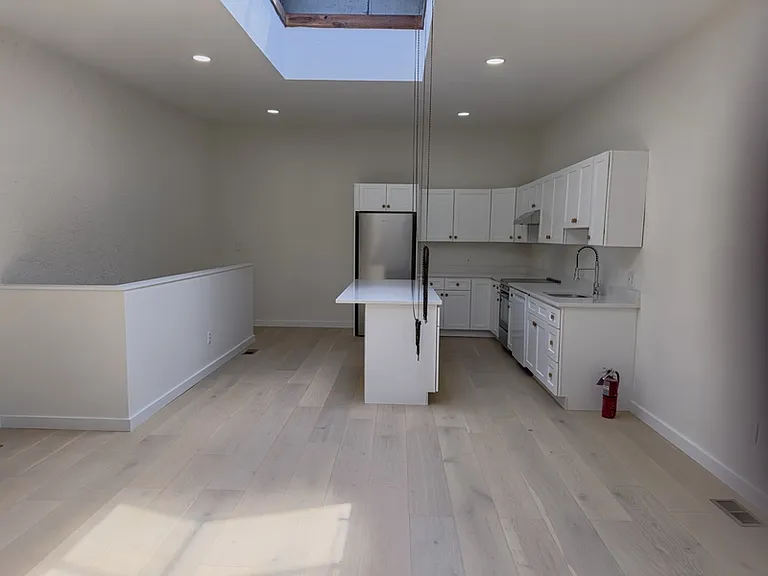 536 N 19th St #3 — Photo 18