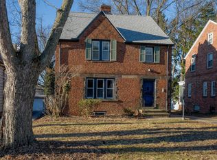 3407 Thorne Rd, Cleveland Heights, OH 44112