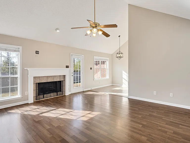 7775 Shadow Elm Ln — Photo 6