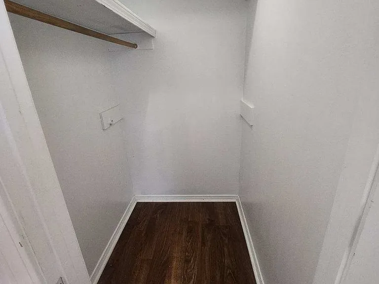 818 S Broadway Ave — Photo 11