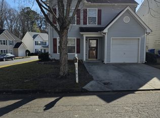 387 Spring Walk Trce, Lawrenceville, GA 30046