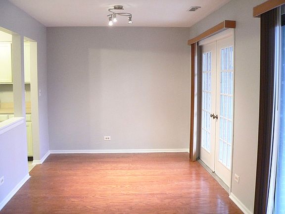 4th image of 411 Ramblewood Dr APT C