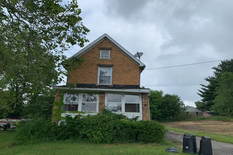 332 Tenney Ave photo 1