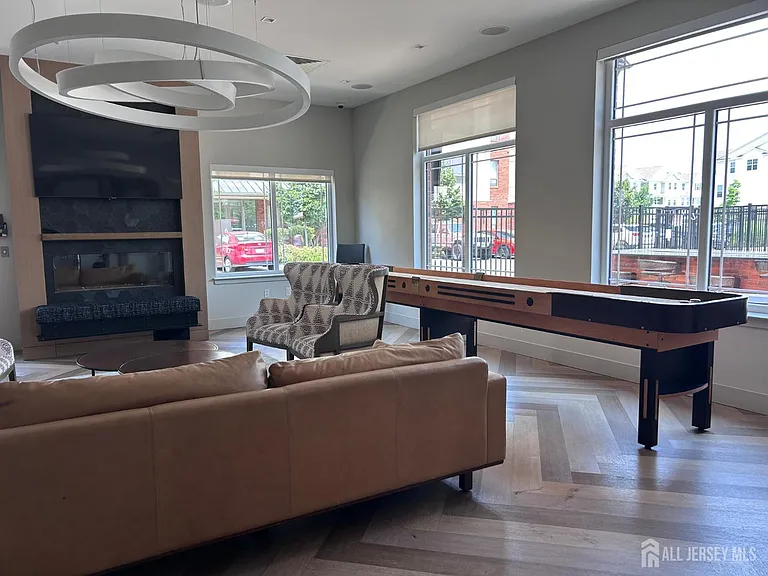 735 Station Rd — Photo 34