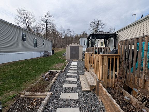 3rd image of 1007 Racoon Rd #133