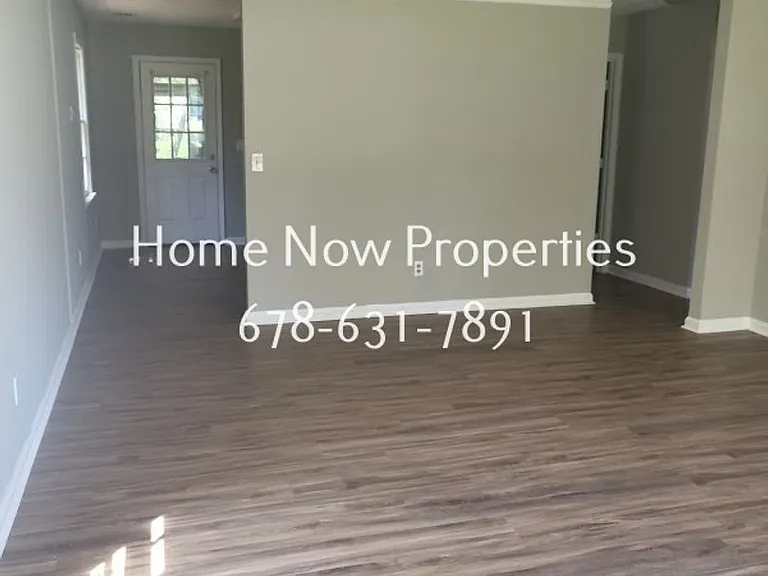 Southgate Way - 3540 Ranch — Photo 4