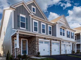 18274 Moss Garden Rd, Dumfries, VA 22026