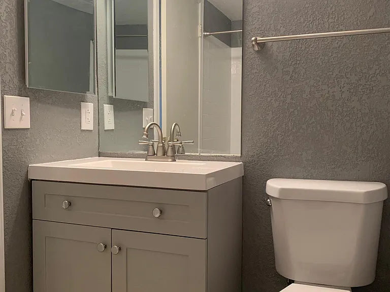 1810 E Blacklidge Dr #718 — Photo 17