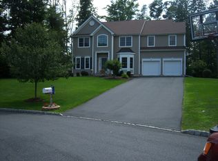 10 Augusta Ct, Newton, NJ 07860
