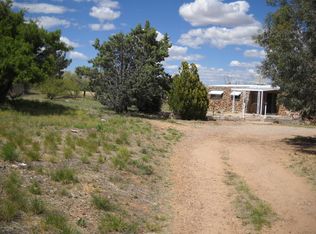5227 E Pioneer Ln, Hereford, AZ 85615