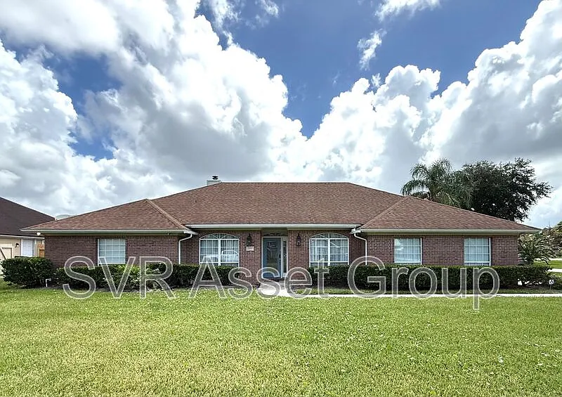 8997 Adams Walk Dr